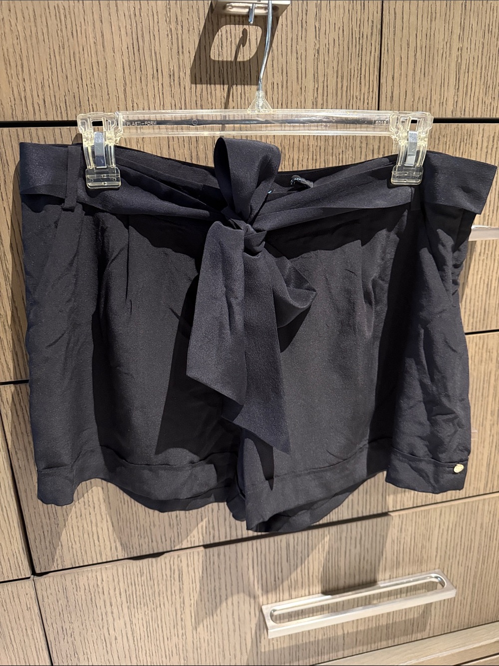 New Guess Marciano High Rise Belted Pockets Silk Shorts L 10
